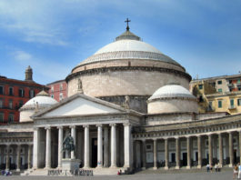 Napoli, Basilica Plebiscito