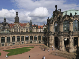 Dresden, Zwingerhof