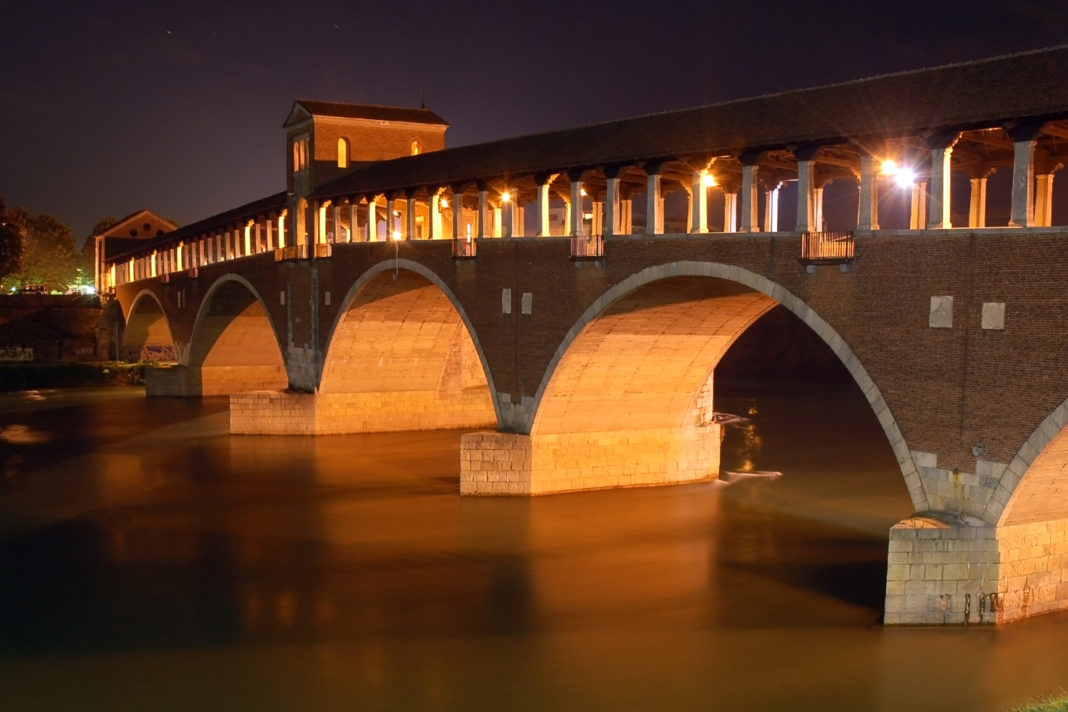 Pavia,_Ponte_Coperto