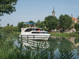 Houseboat