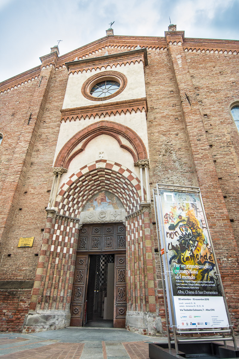 Chiesa di San Domenico, ingresso
