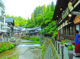 GIAPPONE TOHOKU Ginzan Onsen