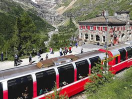 Trenino rosso svzzero